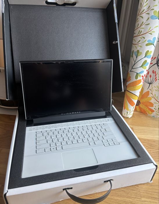 Laptop Dell Alienware M15 R3