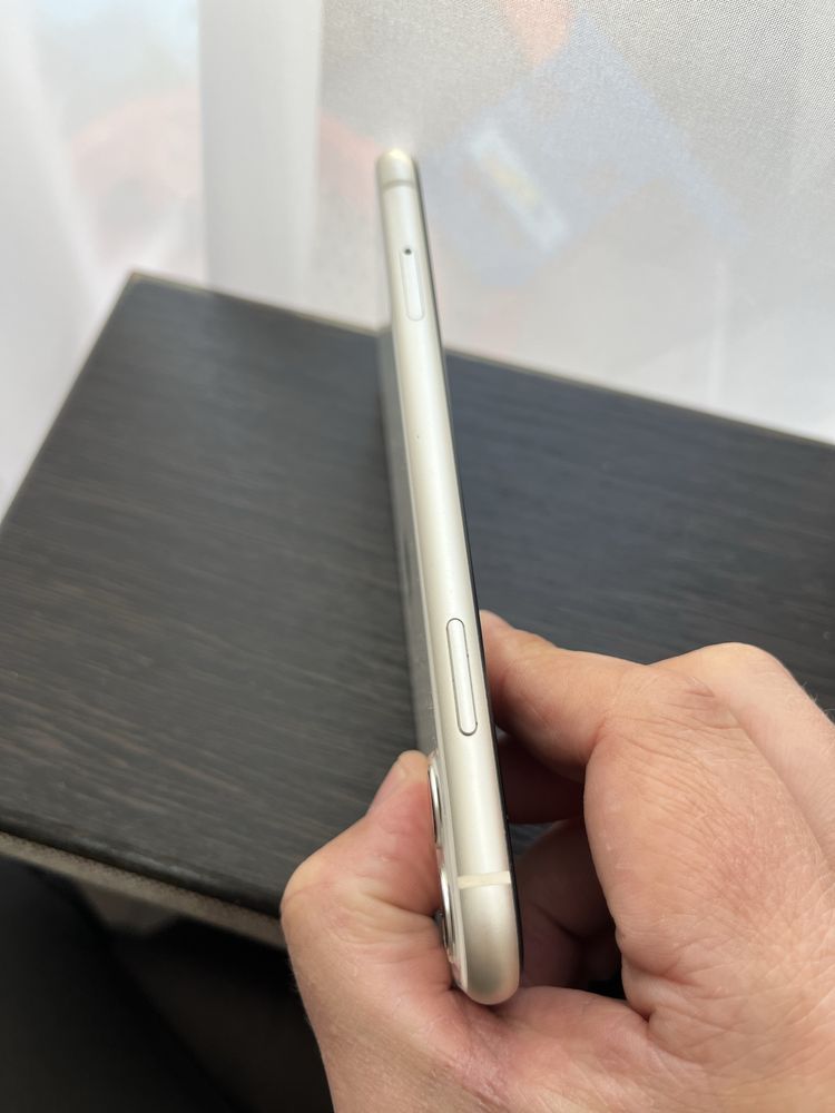 iPhone 11 128 GB