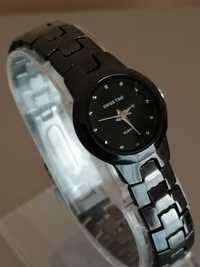 Piękny damski zegarek z bransoletą Swiss Time