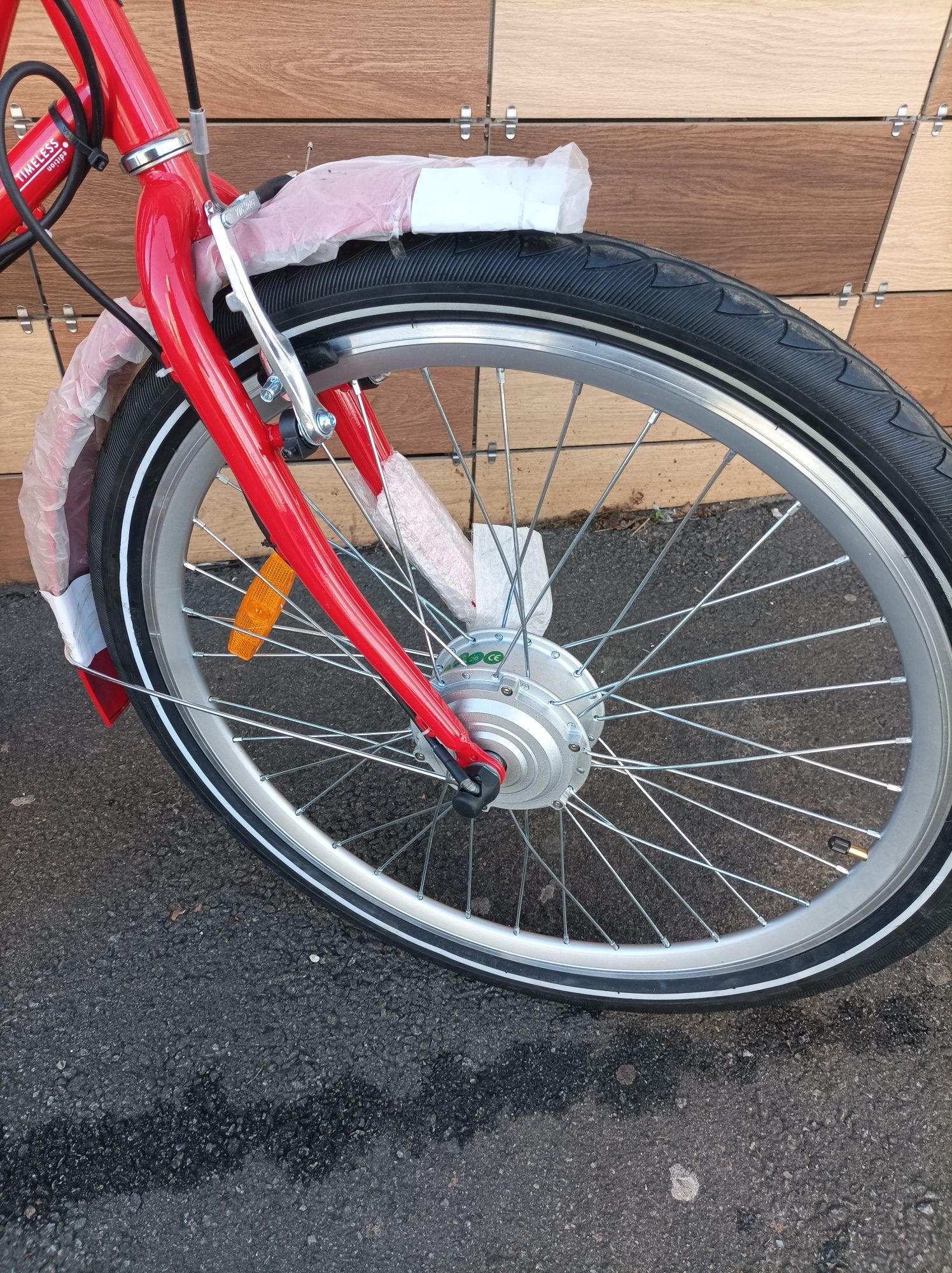 Електровелосипед Crystal 26" 350W