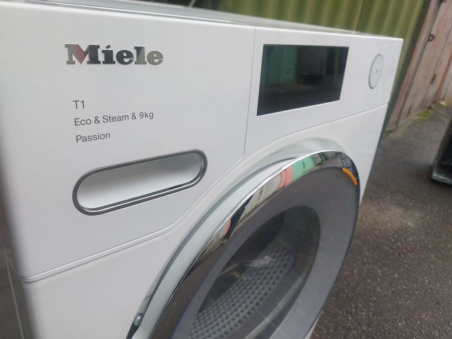 Сушильна машина Miele TWV 780 WP Passion