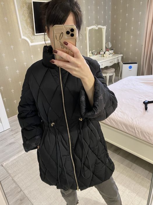 Зимова куртка Pinko