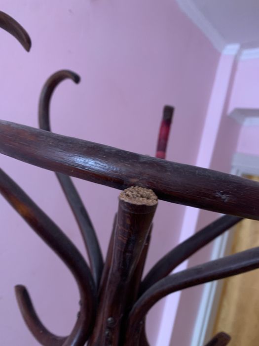 Очень удобная, классная вешалка. Торг!