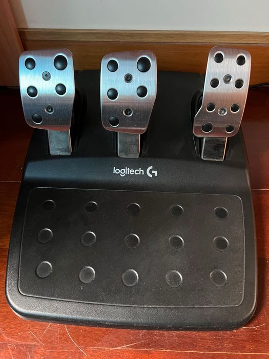 Logitec G29 + Pedais + Shifter
