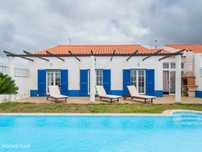 Moradia Térrea Com Piscina, Mil Brejos - Batão, Torrão