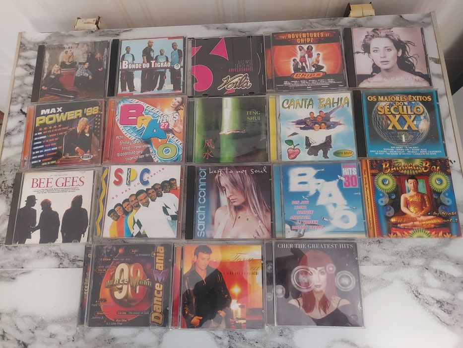 Cds de musica e dvds
