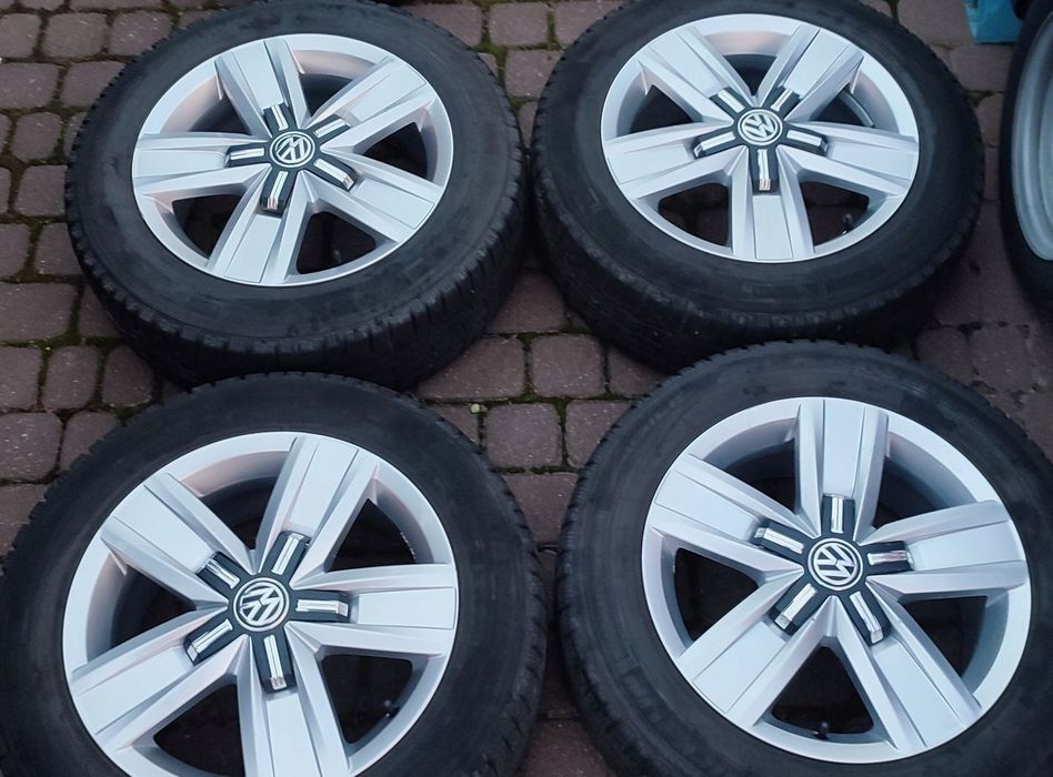Felgi Aluminiowe Oryg. Vw T5 T6 Multivan 17 Cali 5x120 7Jx17 Et55 Ø65,1mm