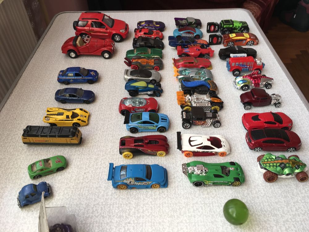 Машинки Hot Wheels Welly