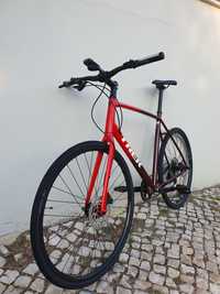 Bicicleta (como novo, 200km) Trek FX3 Disc, tamanho XL