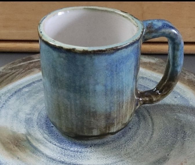 Kubek mug ceramika artystyczna handmade rękodzieło krzywasek