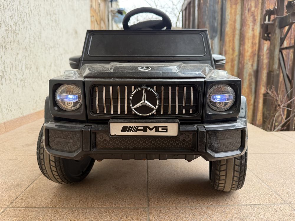 Дитячий автомобіль