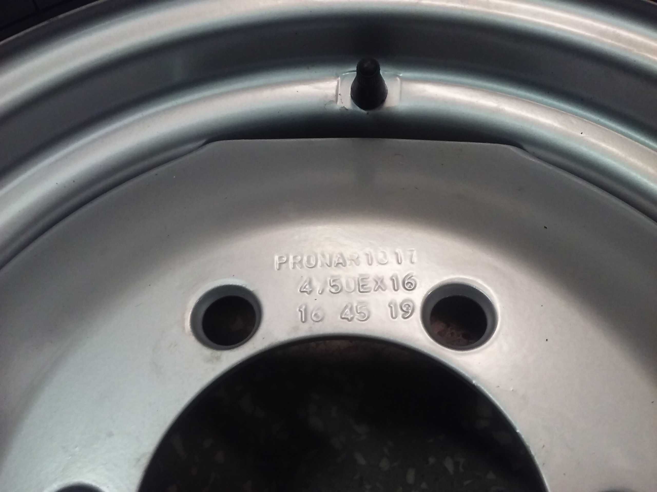 koła 600x16 kpl przód URSUS C-330 C-360 KABAT PRONAR