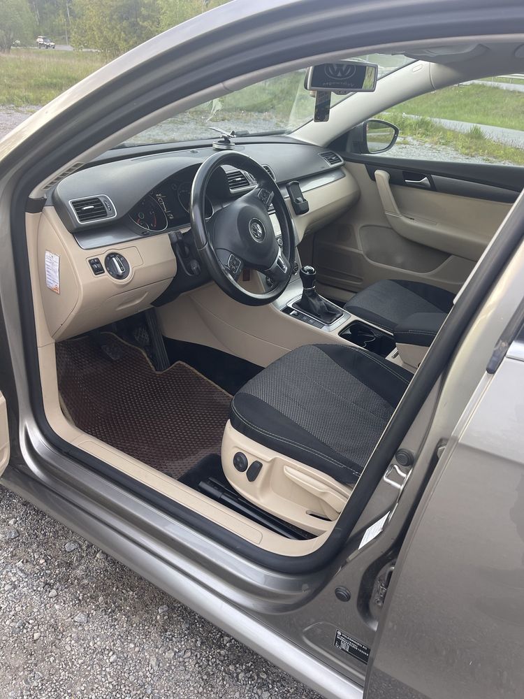 Volkswagen Passat B7 Variant 2013