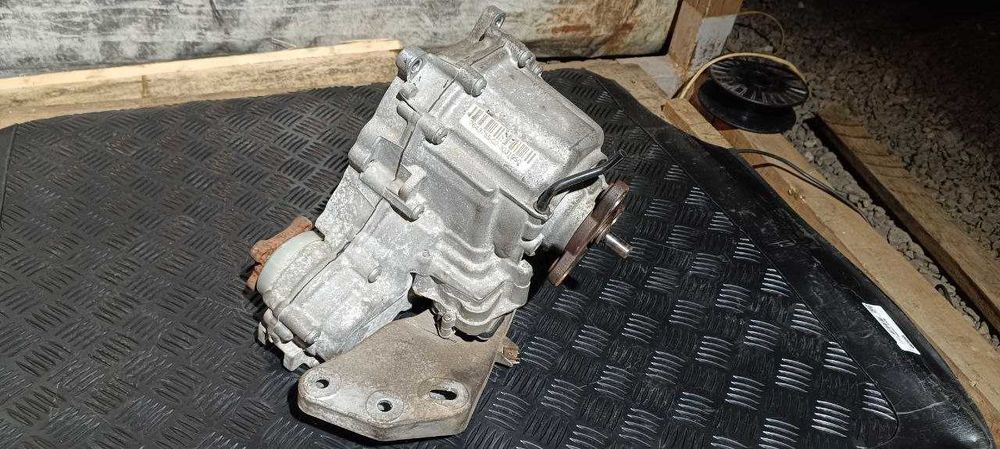 Роздатка BMW X1 E84 Роздатка Е84 Х1 Редуктор БМВ Х1 2.0 ATC 35L ШРОТ