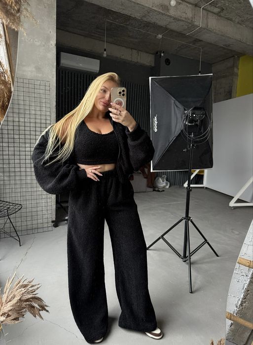 Женский  спортивный костюм тройка