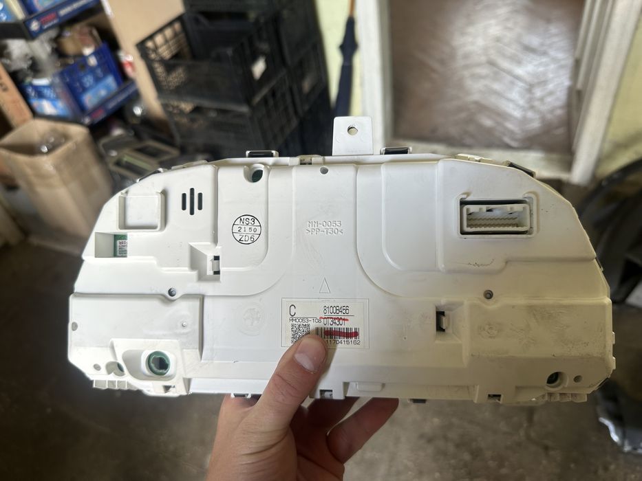 Панель приборів приладів Mitsubishi ASX 1.8d 8100B456 10-18