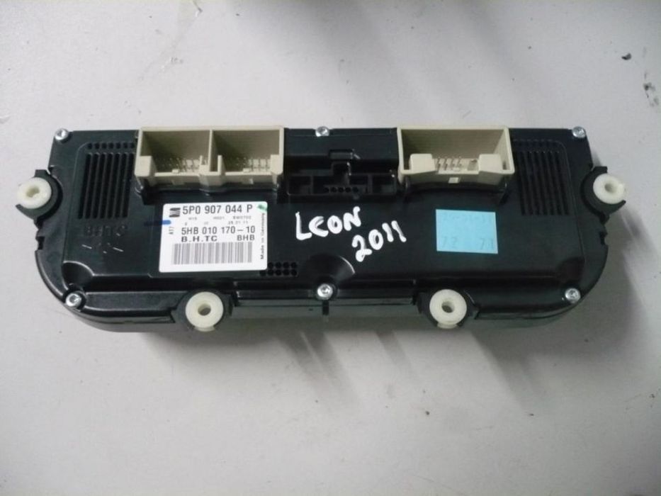 Comandos Climatizacao - Seat Leon ( 2011 )