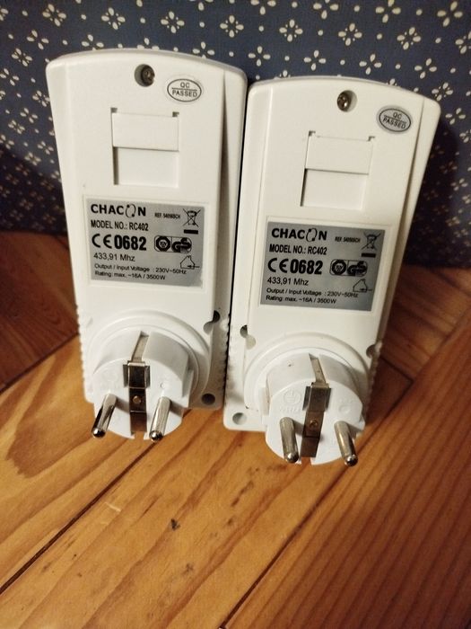 Tomadas para sistema Teach In RC402