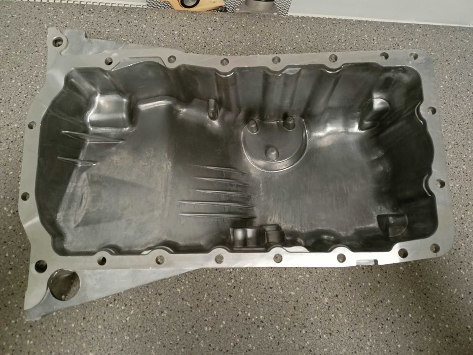 VW Passat B5,Superb 02- 1.6-2.0TDI Misa olejowa /patrz zastos.>/