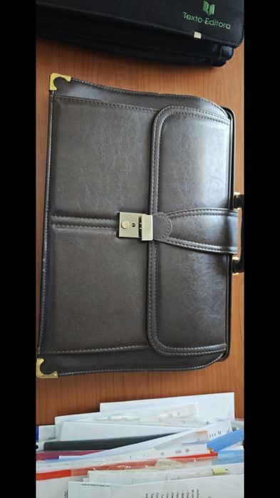 Mala executivo cabelal/advogados