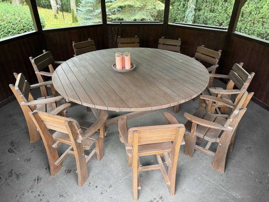 Meble drewaniane do altany - stół  2,1 m srednicy i 10 krzesel