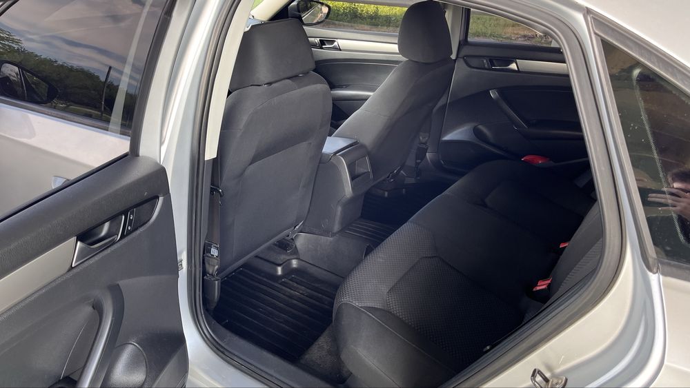 Продам Volkswagen Passat 2,5 , 2011 год ,автомат, газ4