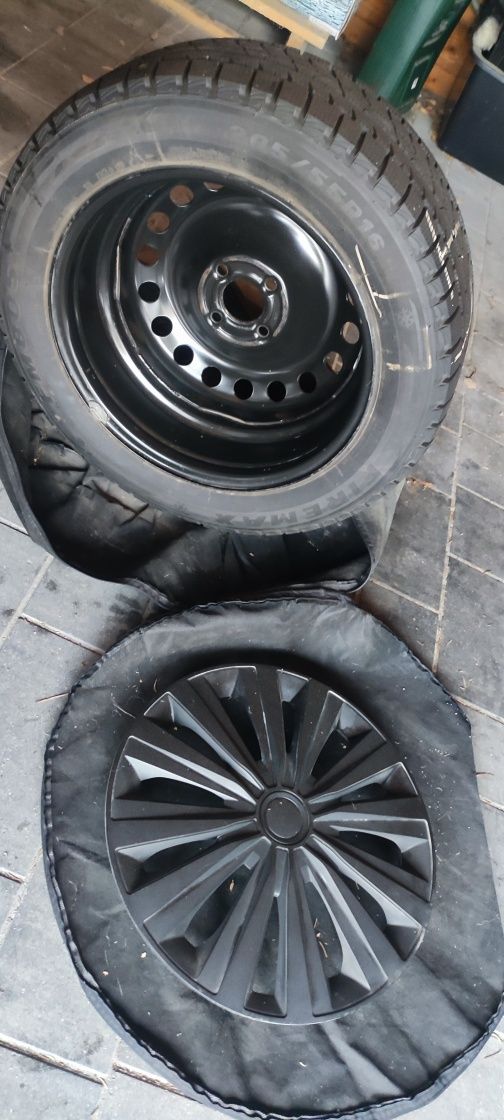 Koła nowe 205/55R16 zimowe