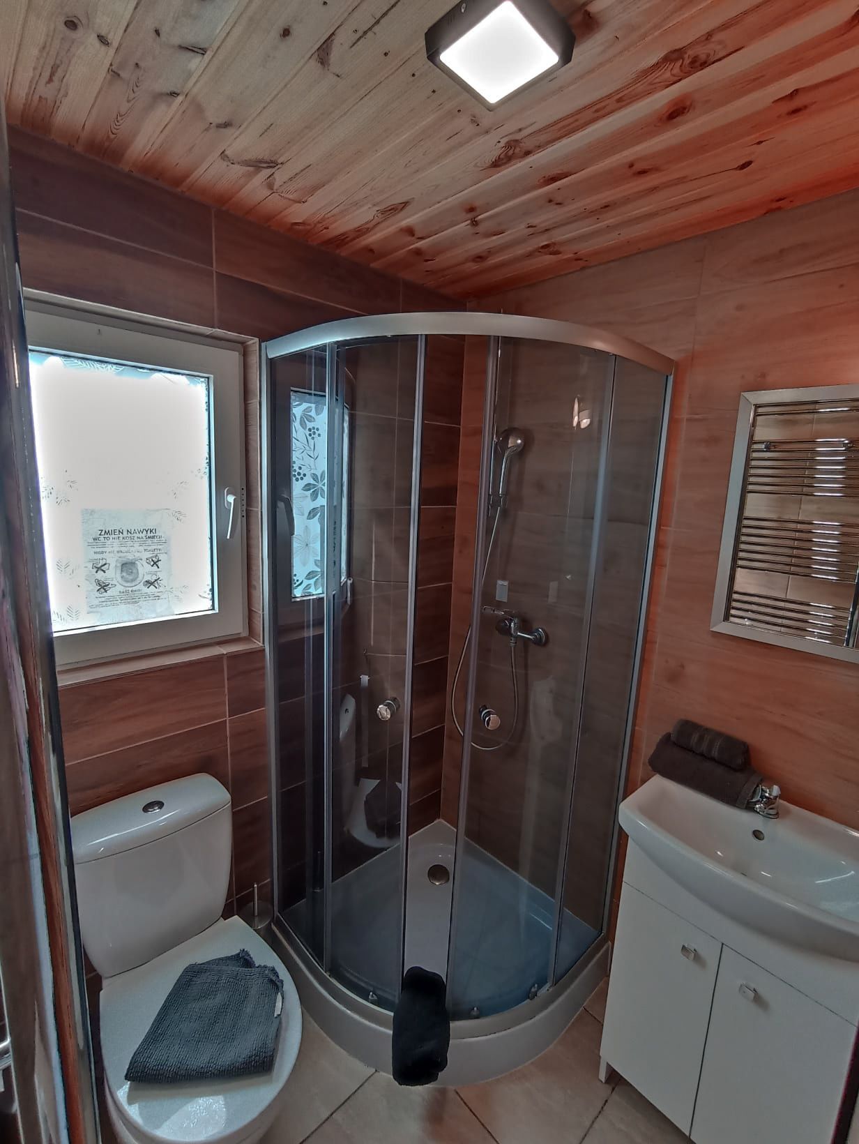 Domek całoroczny sauna, jacuzzi, ognisko.