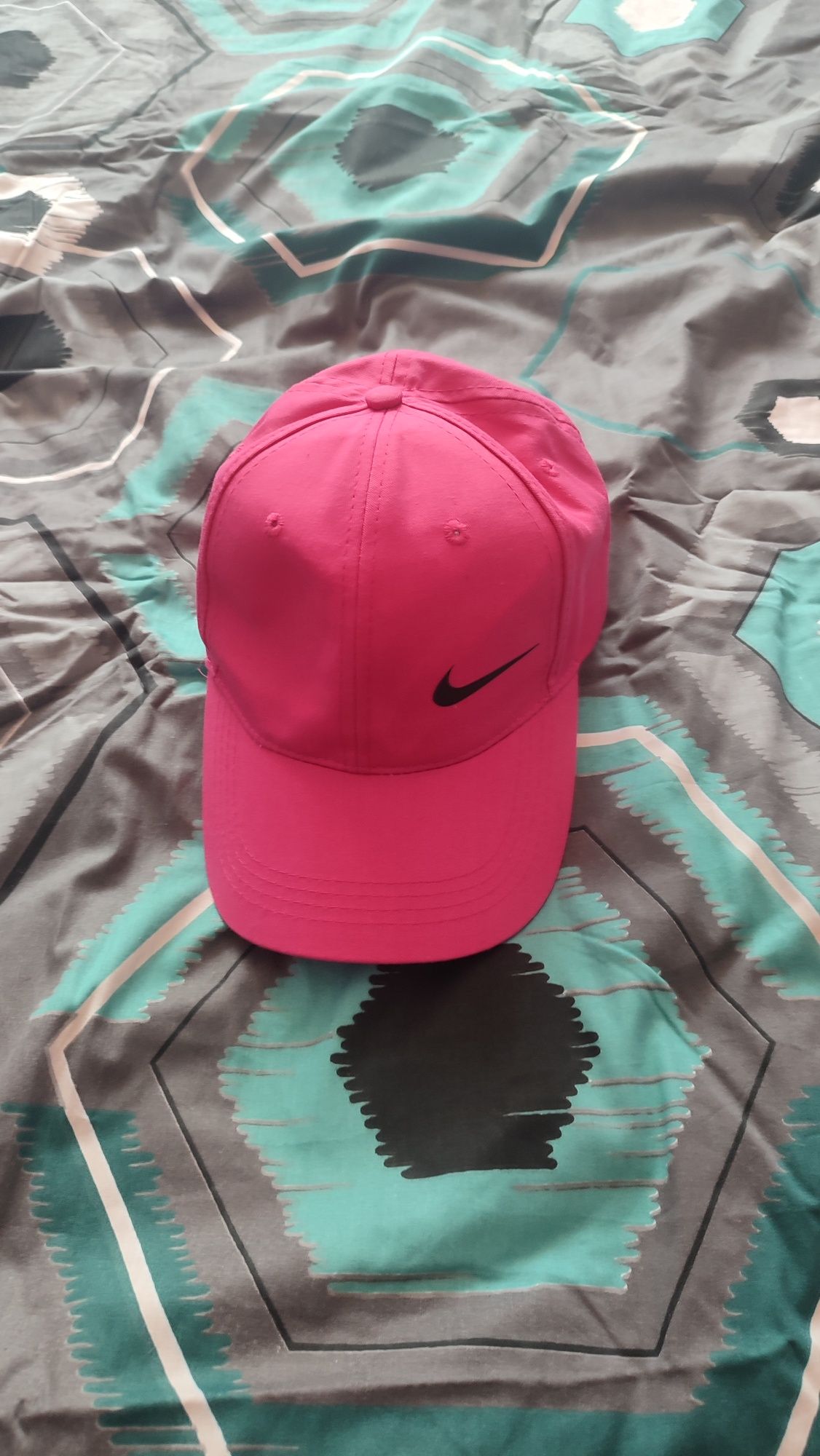 Czapka z daszkiem damska różowa Nike nowa bez metki