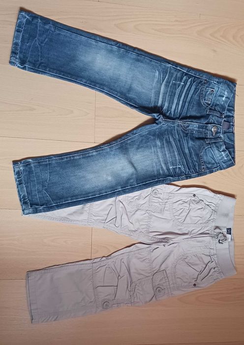 Conjunto de 8 calças para criança - 4 a 5 anos