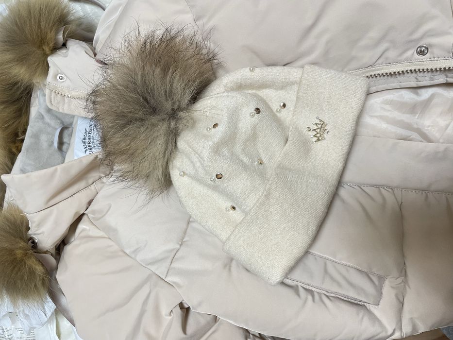 Шапка с коронкою для дівчинк