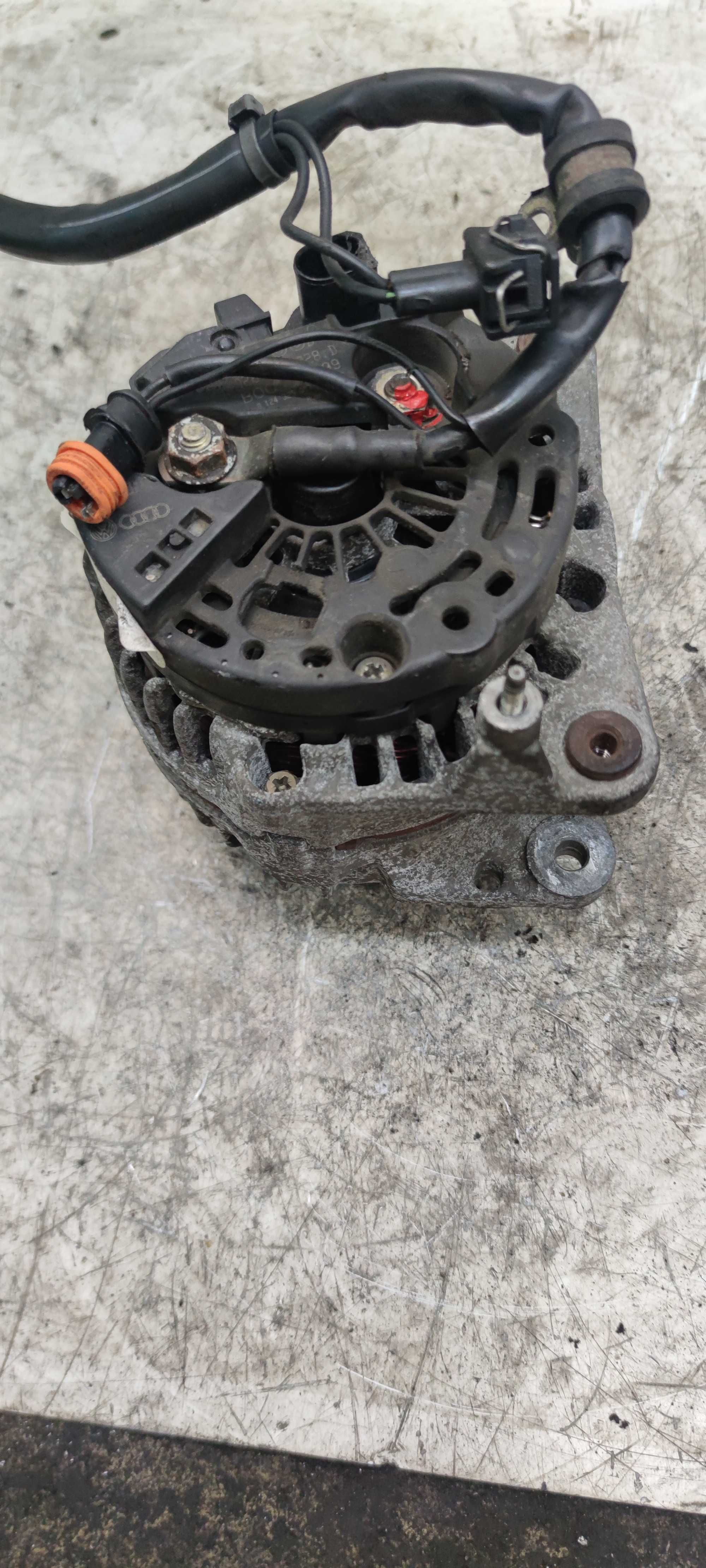 VW Golf IV Audi A3 1.6 8V Alternator