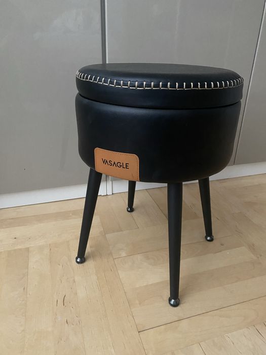 Nowa pufa, stolik, taboret