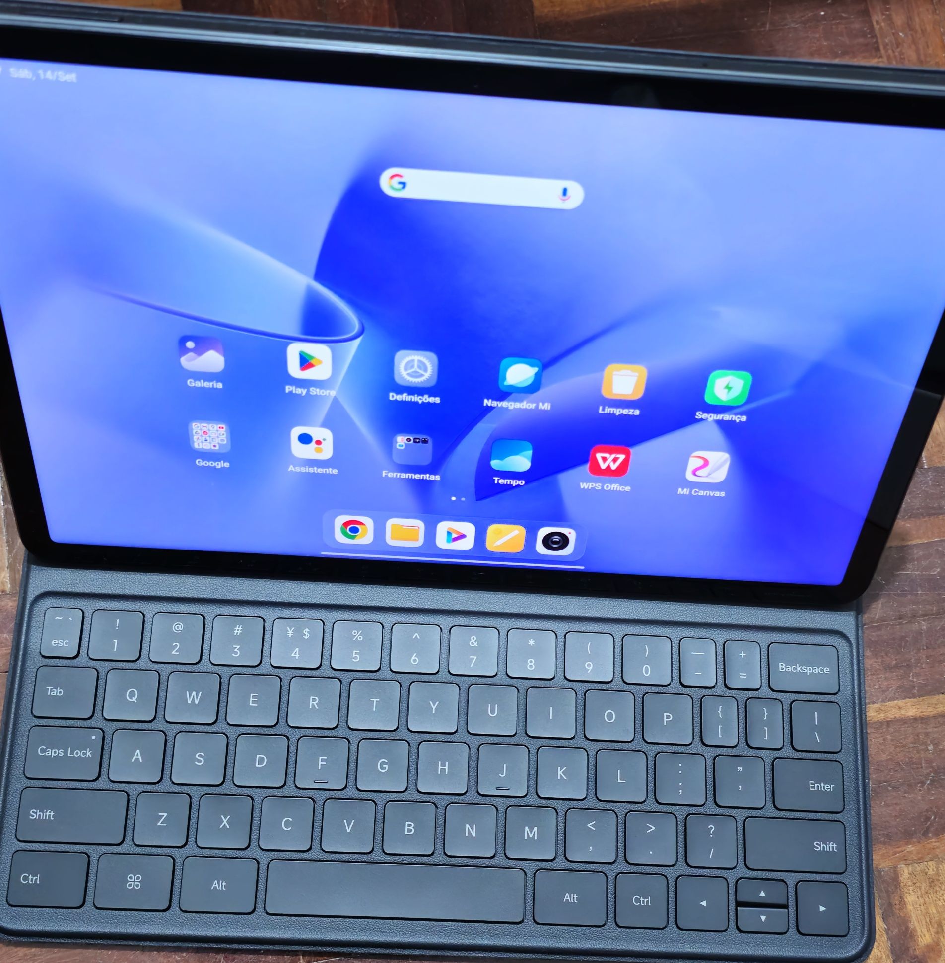 Tablet Xiaomi Pad 5 como novo. Muito pouco uso. Com extras.