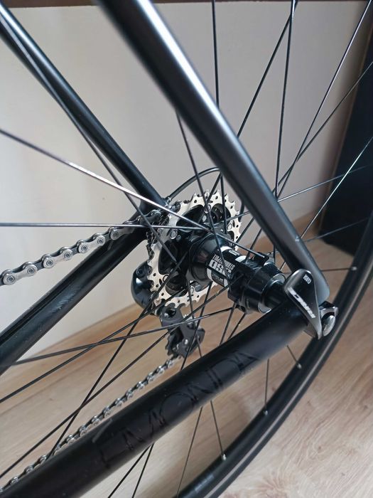 Rower szosowy karbon Trek Emonda Sl6 Evo2 58 Ultegra Koła Dt Swiss