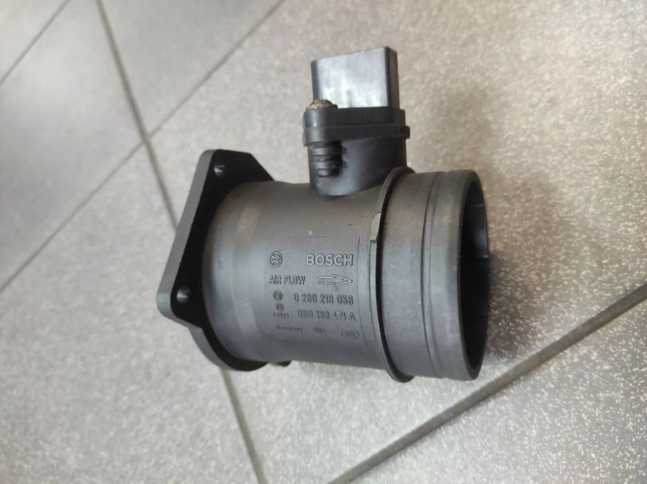 PRZEPŁYWOMIERZ PRZEPŁYWKA 2.0 ALT 06B133471A VW AUDI SEAT SKODA WYSYŁKA !!!!