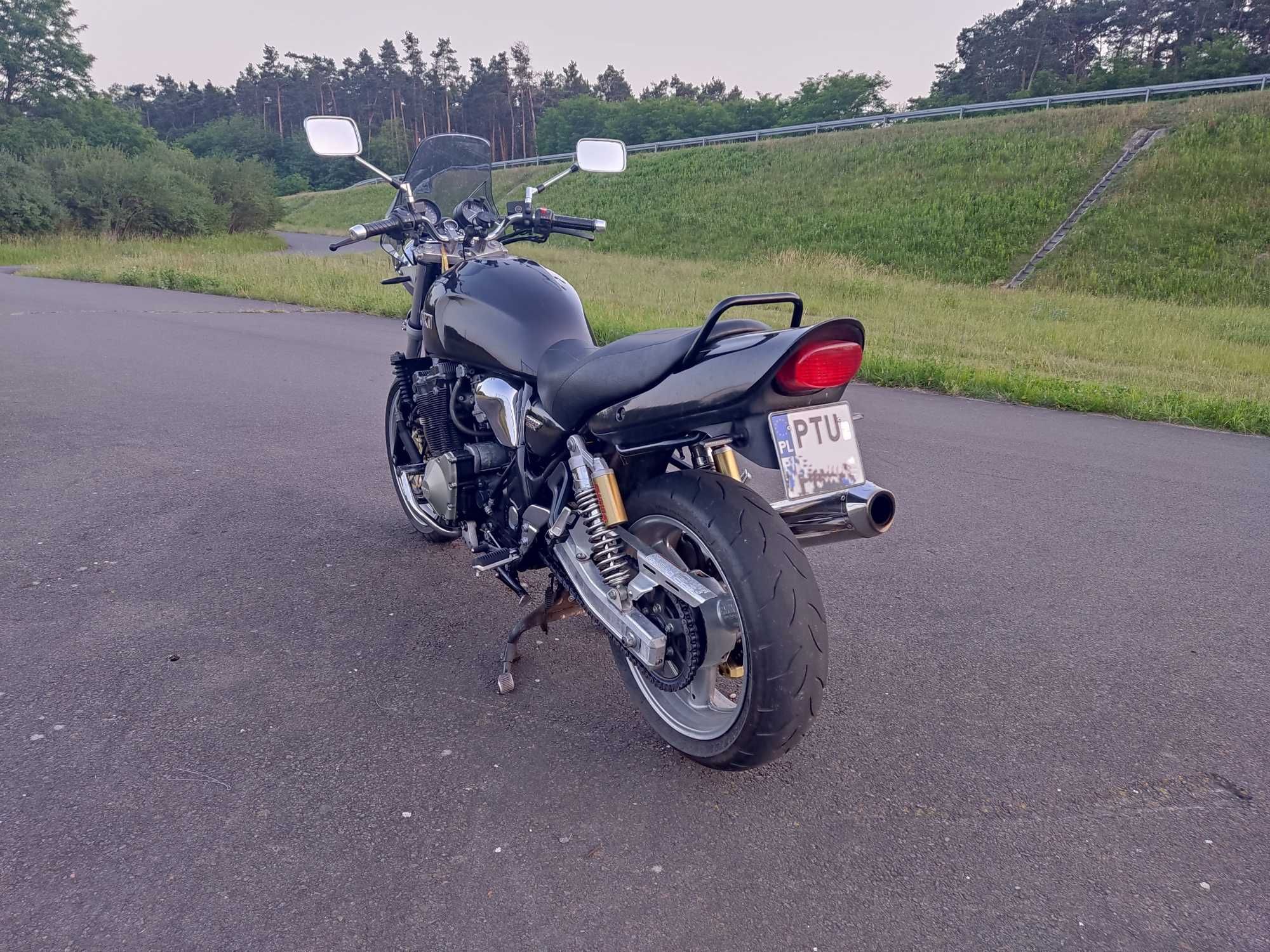 Suzuki GSX 1200 Inazuma (bandit)