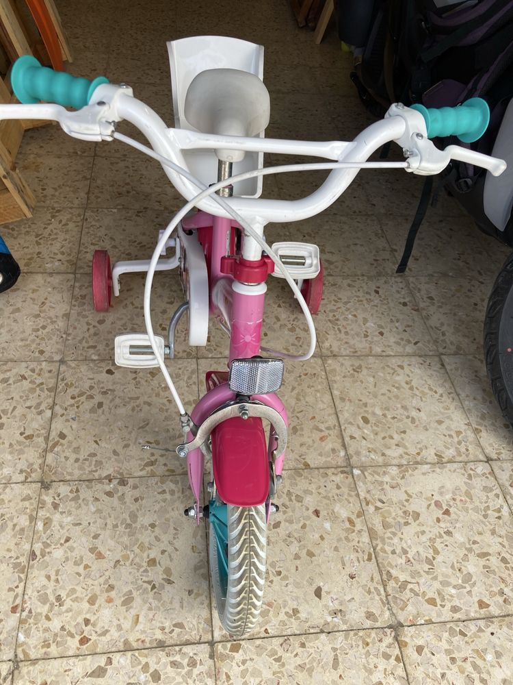 Bicicleta da Minnie 12’’ de criança em bom estado.
