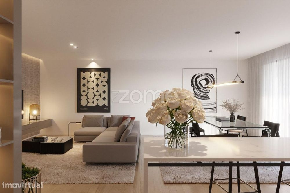 Apartamento T2 com garagem e varanda em S. Vicente