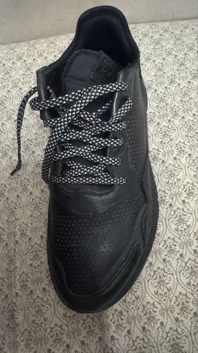 Кроссовки adidas iniki