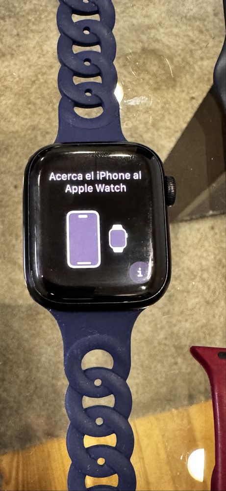 Apple watch series 8