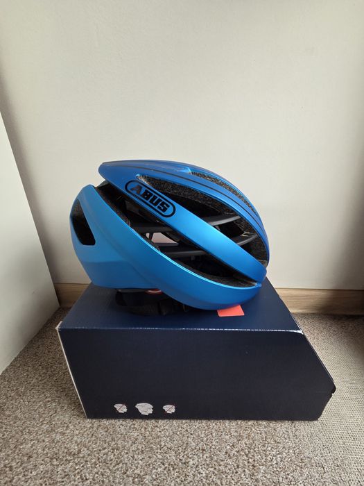 Kask rowerowy Abus Aventor M - jak nowy!