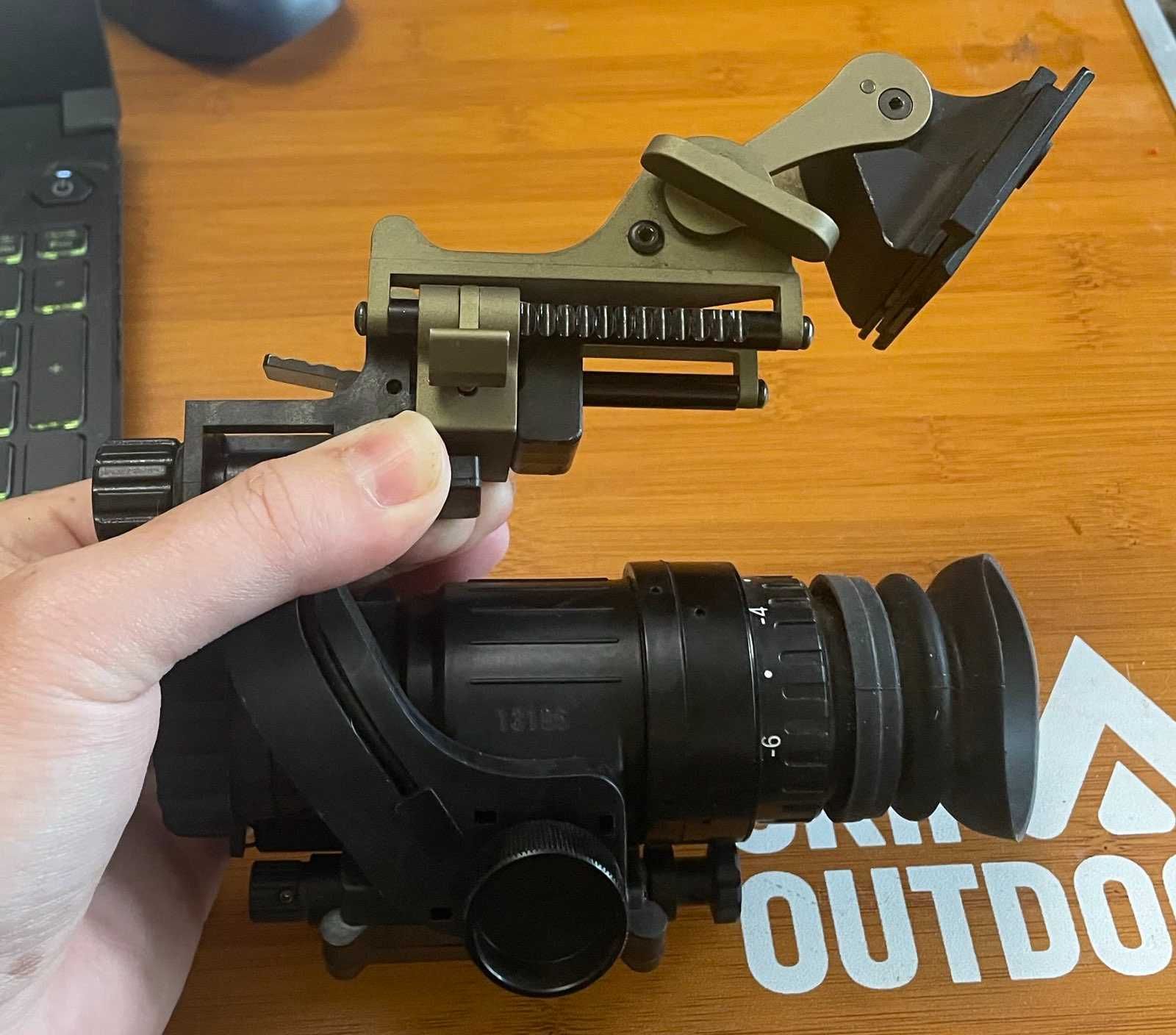 AGM PVS-14 NW1 Нічне бачення White Phos