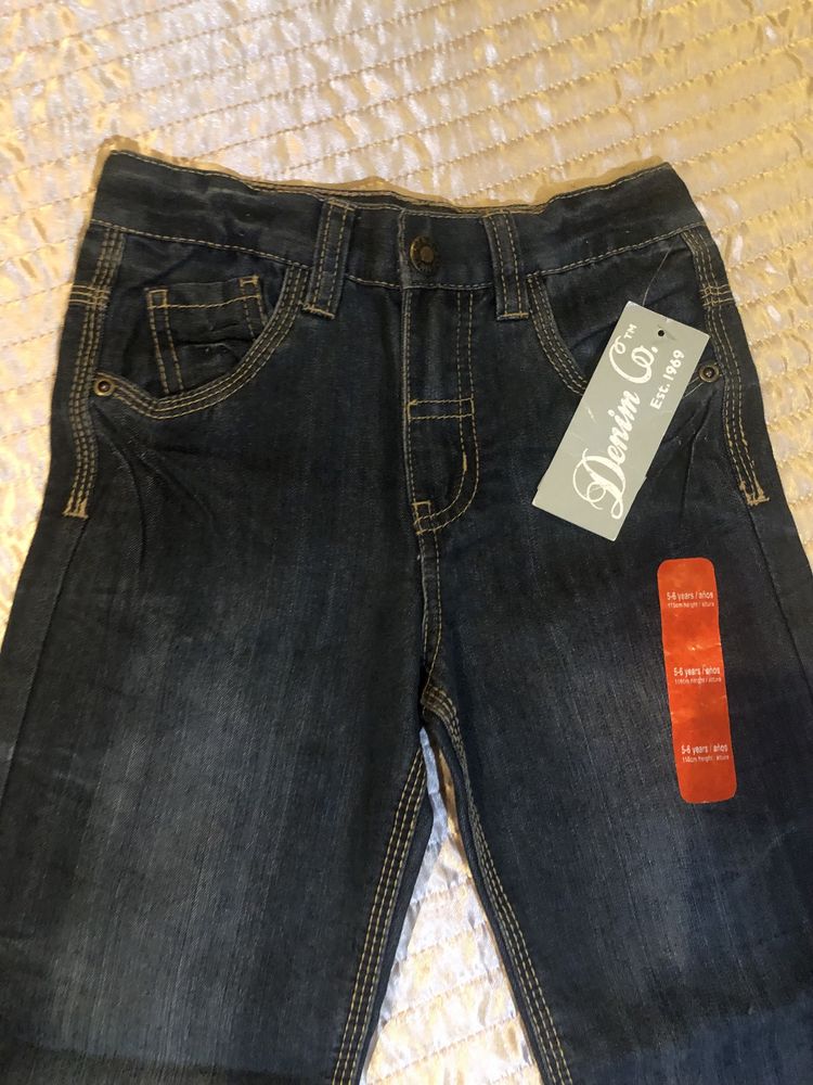 Новые джинсы фирмы Denim Co. размер 116 (5-6 лет)