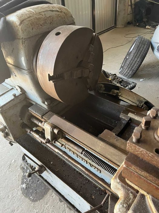 tokarka, tokarka do metalu, tokarka uniwersalna