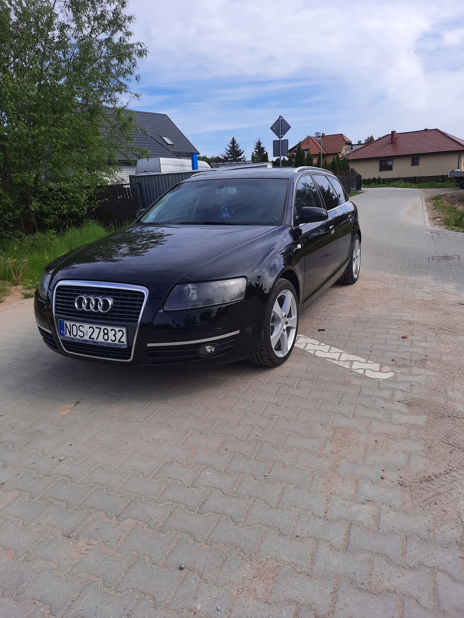 Audi A6C6 24 benzna +gaz