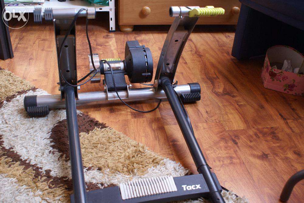 Trenażer TACX I-MAGIC T1900