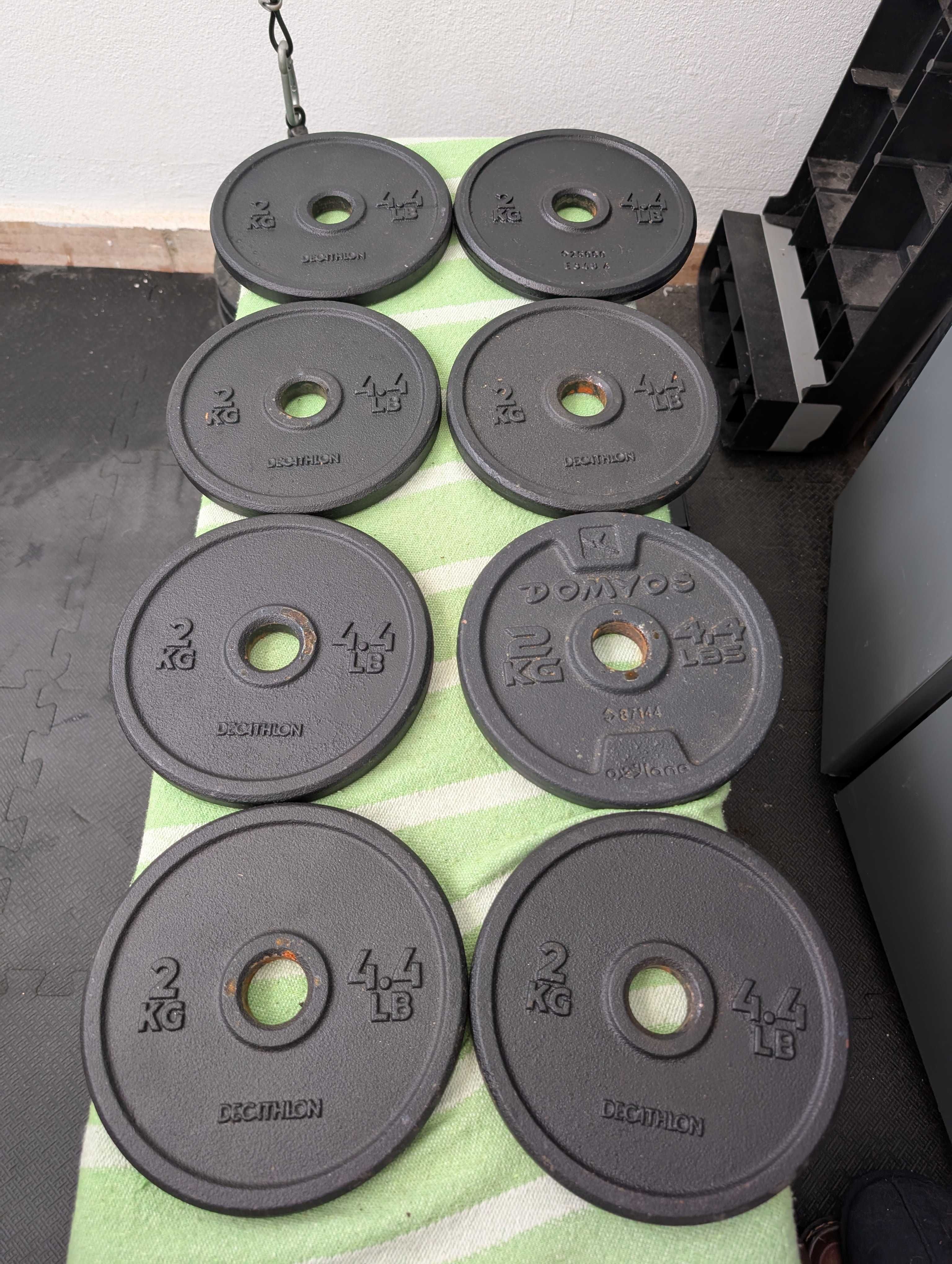 Pesos de musculação (8x unidades de 2kg)