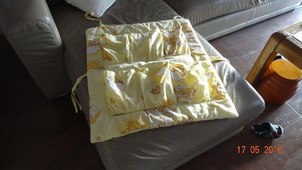 przybornik -ochraniacze do łóżeczka