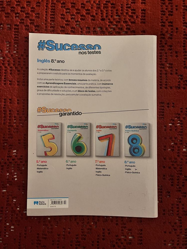 Livro Sucesso Escolar - Inglês 8.º Ano